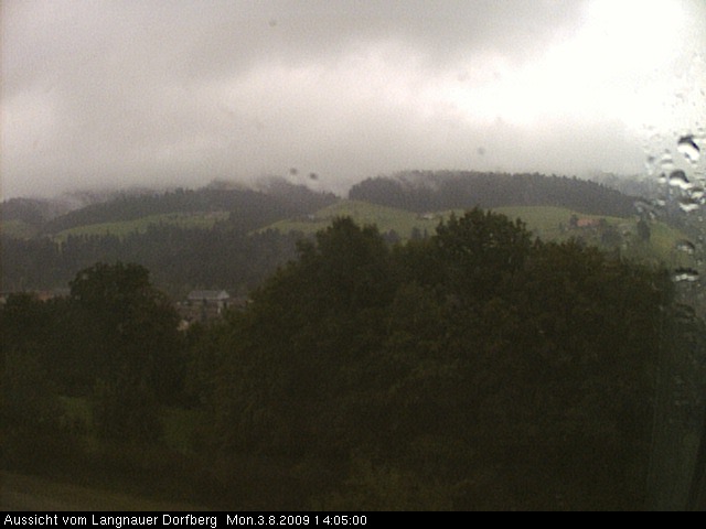 Webcam-Bild: Aussicht vom Dorfberg in Langnau 20090803-140500